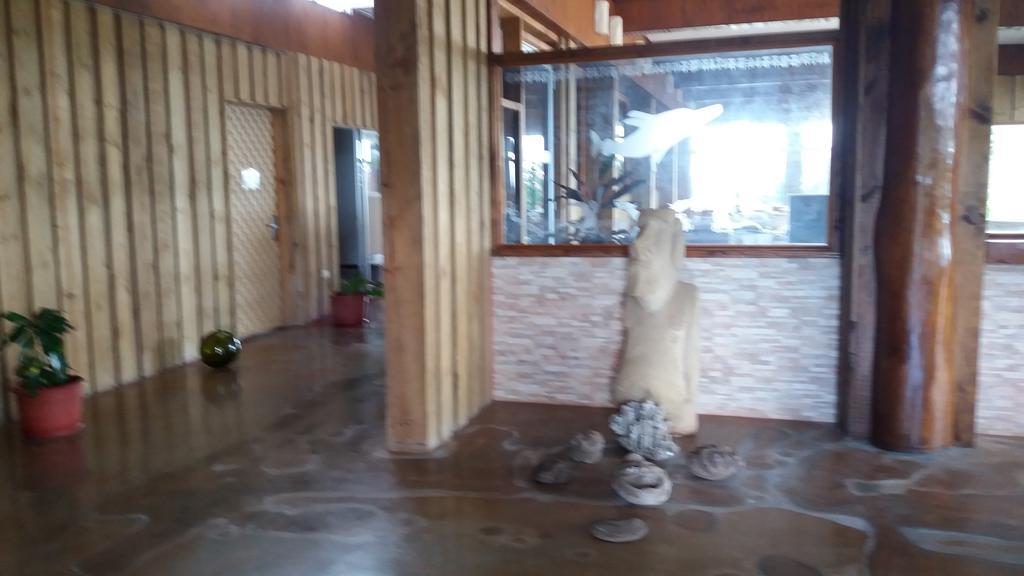 Tupa Hotel Hanga Roa Exterior photo